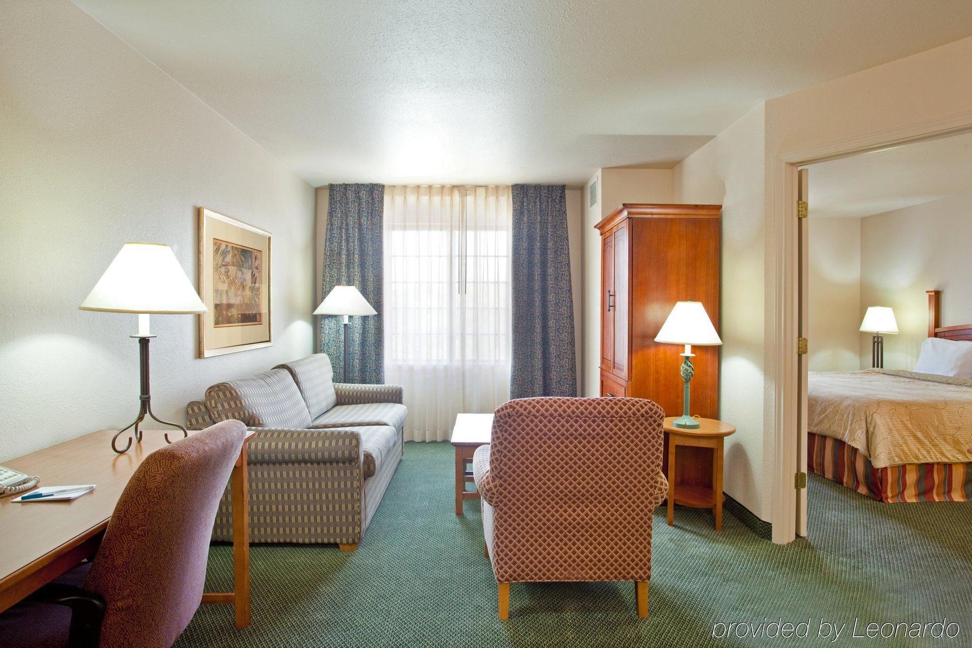 Staybridge Suites Lincolnshire By Ihg Habitación foto